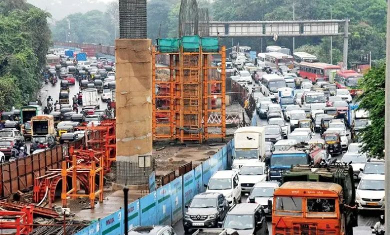 JVLR Bridge Becomes Hot Spot of Traffic Jam: Lack of Planning Disturbed Motorists...