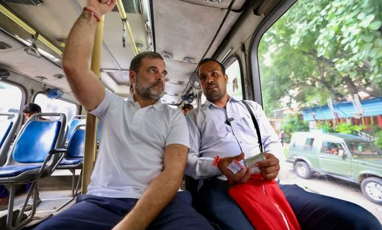 After Uber, Rahul Gandhi traveled in Delhi's city bus but his own party came under siege...