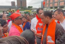 The uproar at the Rajkot BJP office, did the cleaners arrive by themselves or at the behest of someone?