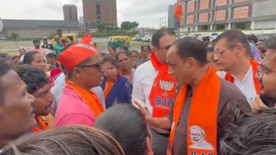 The uproar at the Rajkot BJP office, did the cleaners arrive by themselves or at the behest of someone?