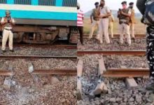 A bomb blew up a railway track in Jharkhand, a section fell 40 meters away