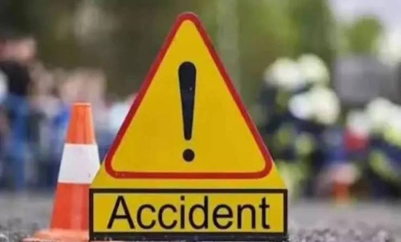 Three youths died in an accident while returning home after Navratri