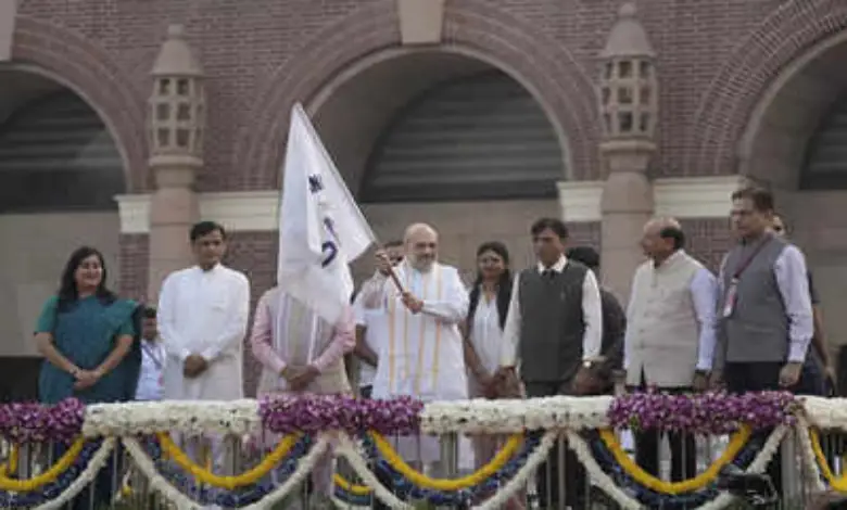 Amit Shah flagged disconnected  Run for unity astatine  large   dhyanchand nationalist  stadium