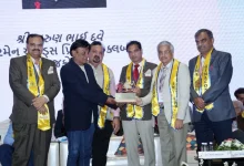 Indian Medical Association felicitates Arun Dave's service in AIDS awareness work for the past three and a half decades