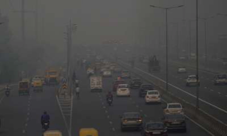 pollution in Delhi Very Poor burning of wood and coal banned