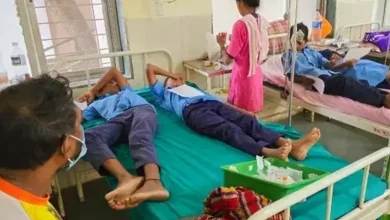 Effect of food poisoning on 41 students of Thane Municipal School