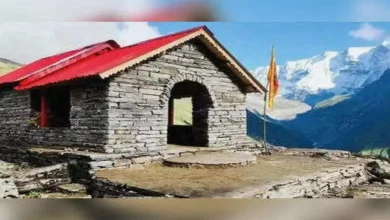 The 'Glacier Baba' temple built near Devi Kund in Uttarakhand was demolished