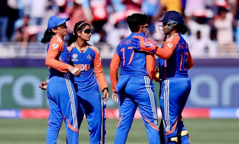 India women defeats Pakistan by 6 wickets in T20 World Cup