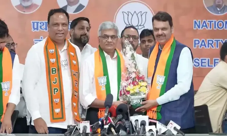 Ravi Raja became the Vice President of Mumbai BJP after joining the party