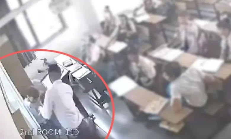 Student beaten in gujarat, teacher suspended