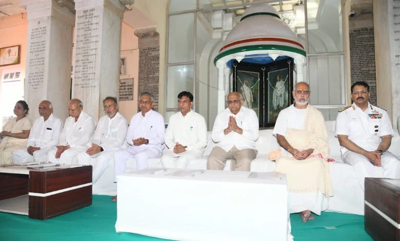 Union Minister Mansukh Mandaviya and CM Bhupendra Patel paid floral tributes to Mahatma Gandhi at Kirti Mandir.