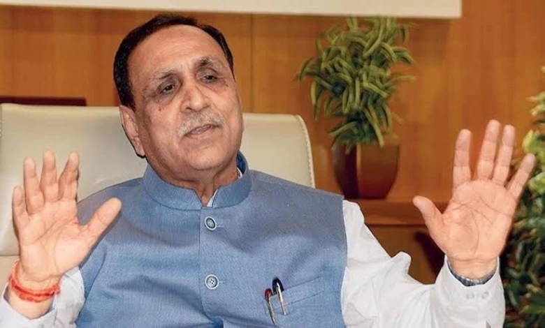 Gujarat Congress demand apology vijay rupani