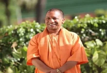 Yogi Adityanath ordered the administration to help people enjoy Diwali