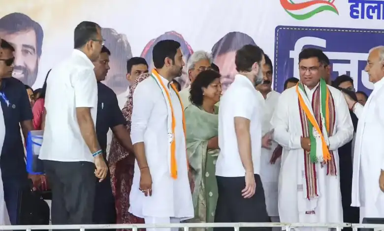 Haryana Elections 2024 ashok tanwar joins congress in front of rahul gandhi