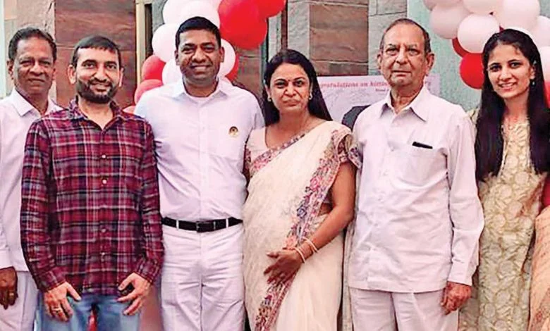 Meet Patel and Malankar family, blood donation