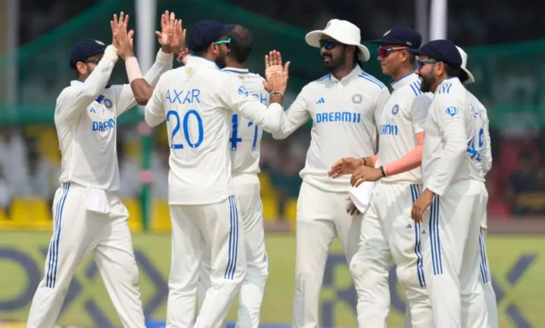 India wins test in Kanpur with many records