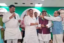 pranav kumar pandey with jdu leaders during membership ceremony