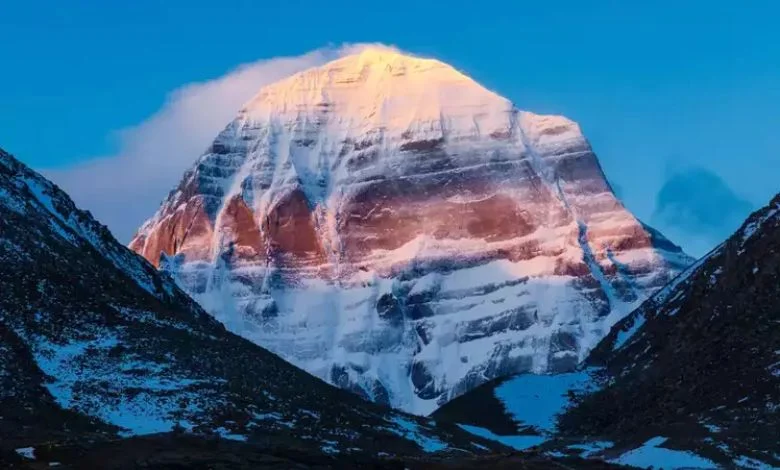 Kailash Parvat darshan, religious tourism