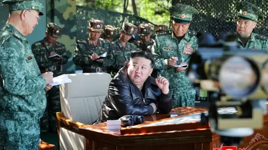 "Kim Jong-un's nuclear sabre-rattling: North Korea's leader threatens South Korea with nuclear weapons, sparking global concern"