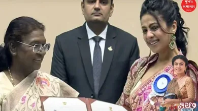 Manasi Parekh Breaks Down While Recieving National