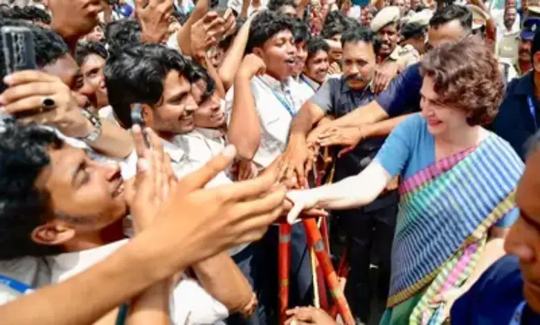 Priyanka Gandhis election campaign in wayanad said, I won't let you down