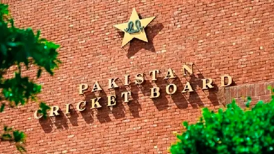 PCB shocks cricket world, Aleem Dar included in Pakistan cricket selection committee