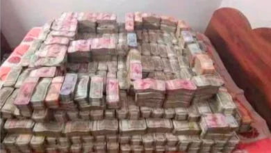 "police recover large sum of money from ranchi private school"