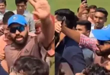 Rohit Sharma selfie crowd