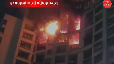 A massive fire broke out on the fifteenth floor of a multi-storey building in Kalyan