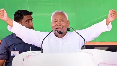 This is a great man, brother! Nitish Kumar got angry at this person, watch the video