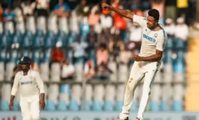 IND vs NZ Ravichandran Ashwin's Brilliant Catch Stuns Fans - Watch Video