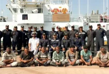 2 Hours of Struggle- Finally Coast Guard Rescued Seven Fishermen From Pakistan: This Is How It Worked!