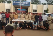 Maharashtra Police-Military Joint Operation: Nine Kashmiris arrested: Nine rifles, 58 cartridges, bogus licenses seized