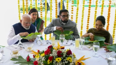 PM Modi meal on water lily leaf in Guyana