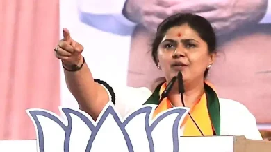 I don't need batenge toh katenge slogan says Pankaja Munde