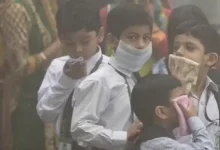 Schools closed in Delhi due to pollution