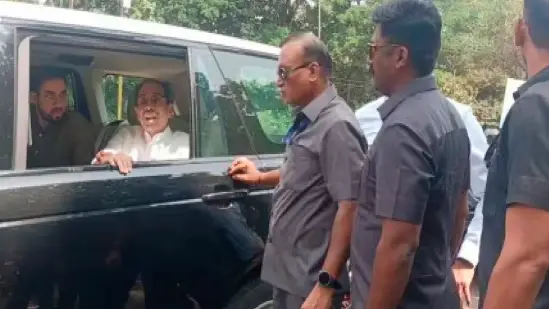 Assembly Election: Uddhav Thackeray's convoy stopped, where and who stopped it?