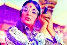 Zeenat Aman actually died during the shooting of the song 'Dum Maro Dum'