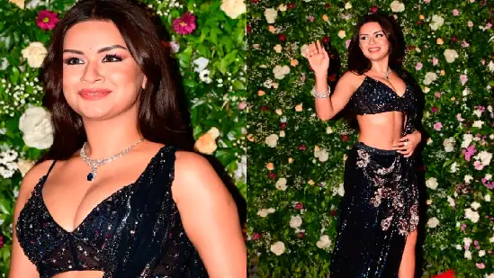 This actress became a fool in a black shimmery saree at the Diwali party, users...