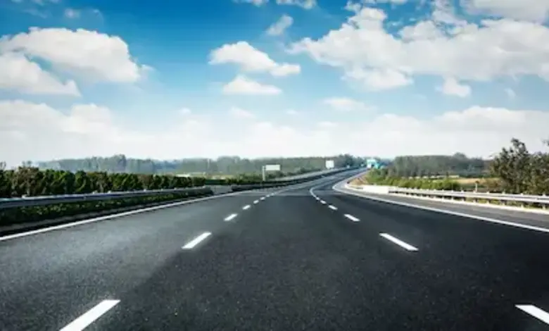 Gujarat 6 lane roads