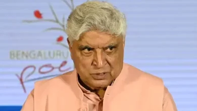 Lyricist Javed Akhtar acquitted as complainant withdraws case