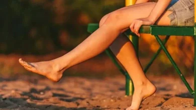 Do you have a habit of moving your legs while sitting? Know what medical science says