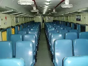 2S coach in train