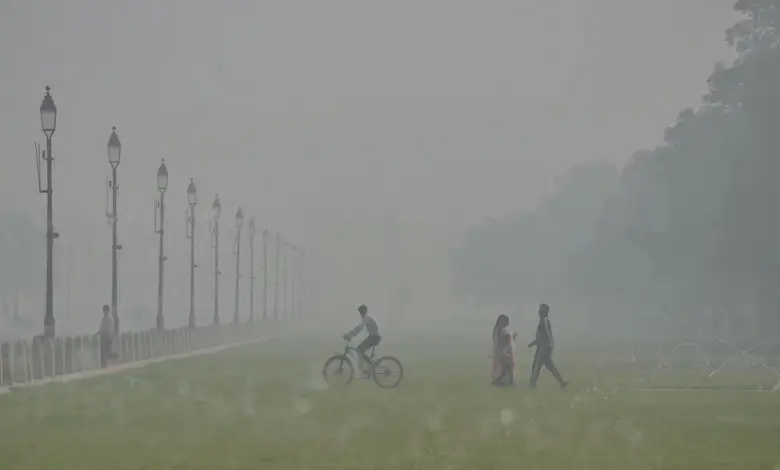 Delhi Cold increased smog And toxic air