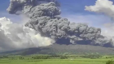 Philippines Huge volcano eruption Mount Kanlaon Negros Island