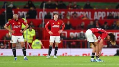 Manchester united loses consecutive third match on home ground