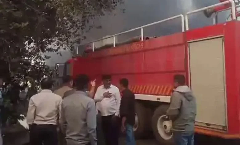 Massive fire breaks out at Vatva GIDC in Ahmedabad; Plumes of smoke visible from far away