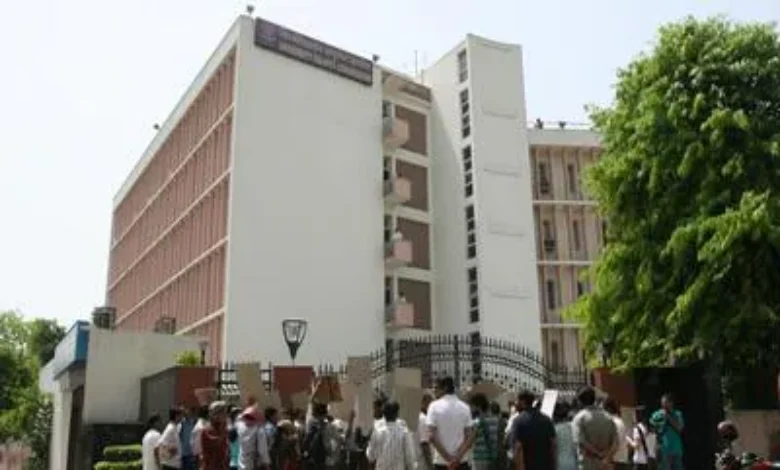 UGC's draft guidelines Students admission in colleges twice a year