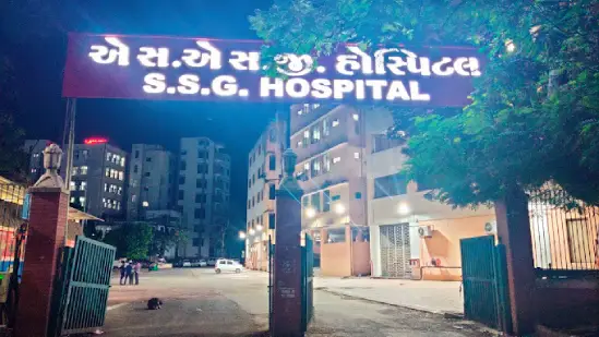 jhagadia rape victim succumbs to injuries in Vadodara Civil Hospital.