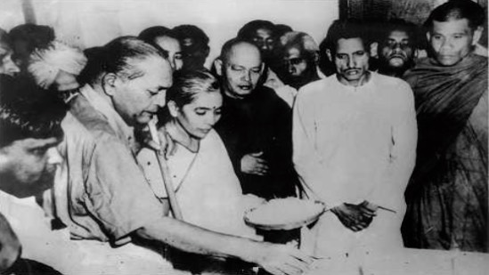 Babasaheb Ambedkar adopting Buddhism in a historic event